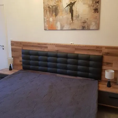 Deluxe, Inklusive Wlan, Parkplatz Und Netflix Διαμέρισμα