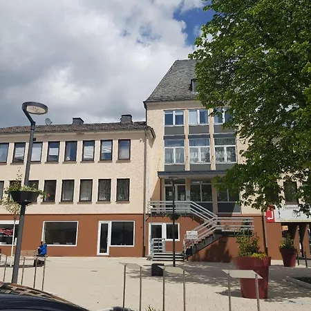 Deluxe, Inklusive Wlan, Parkplatz Und Netflix Apartment *