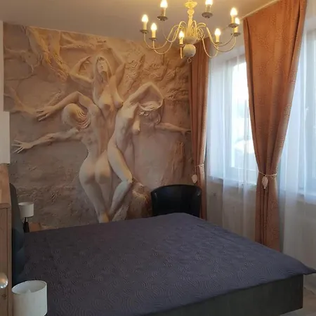 Deluxe, Inklusive Wlan, Parkplatz Und Netflix Schleiden