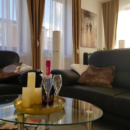Deluxe, Inklusive Wlan, Parkplatz Und Netflix Apartment