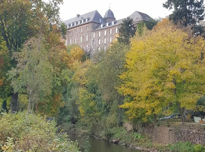 Deluxe, Inklusive Wlan, Parkplatz Und Netflix *